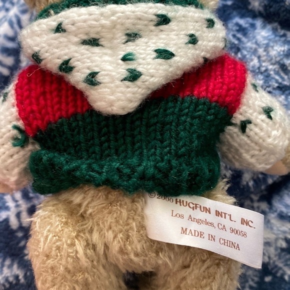 HUGFUN SMALL CHRISTMAS SWEATER TEDDY BEAR - Picture 5 of 5